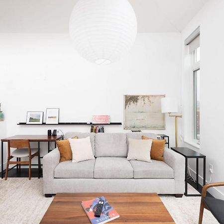 Flexhome Skywalk To Fiserv U4 With Rooftop, Gym, And Parking ميلووكي المظهر الخارجي الصورة